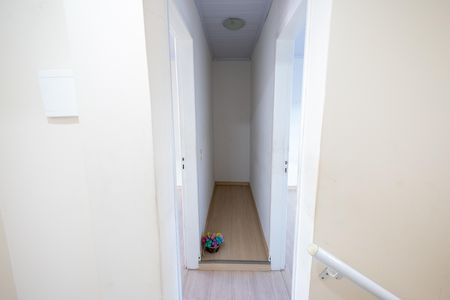 Casa à venda com 137m², 3 quartos e 2 vagas Casa à venda com 137m², 3 quartos e 2 vagasCorredor