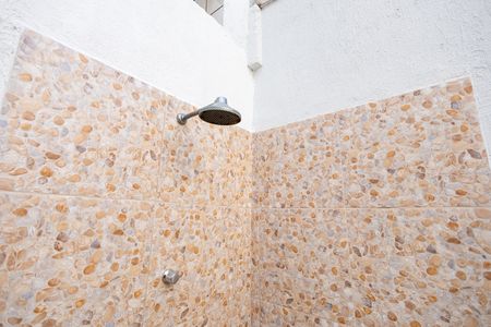 Casa à venda com 137m², 3 quartos e 2 vagas Casa à venda com 137m², 3 quartos e 2 vagasÁrea externa