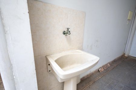 Casa à venda com 137m², 3 quartos e 2 vagas Casa à venda com 137m², 3 quartos e 2 vagasÁrea de Serviço