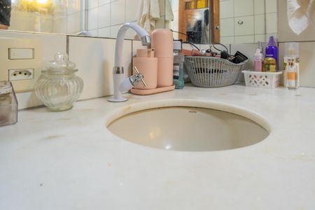 Apartamento à venda com 40m², 1 quarto e sem vagaBanheiro