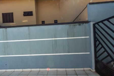 Casa à venda com 174m², 3 quartos e 4 vagas Casa à venda com 174m², 3 quartos e 4 vagasVista do Quarto 2