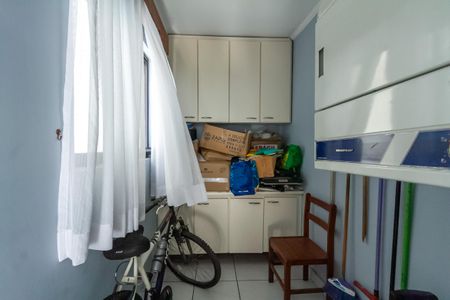 Casa à venda com 174m², 3 quartos e 4 vagas Casa à venda com 174m², 3 quartos e 4 vagasQuarto de Serviço