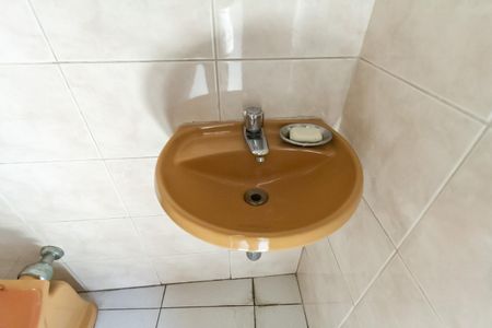 Casa à venda com 174m², 3 quartos e 4 vagas Casa à venda com 174m², 3 quartos e 4 vagasBanheiro de Serviço