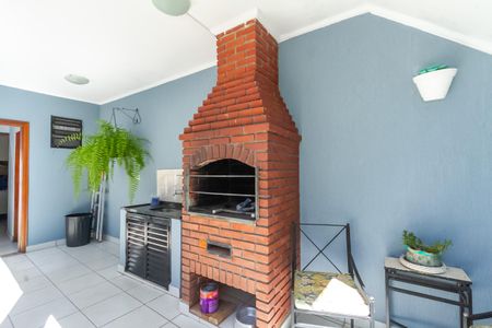 Casa à venda com 174m², 3 quartos e 4 vagas Casa à venda com 174m², 3 quartos e 4 vagasChurrasqueira