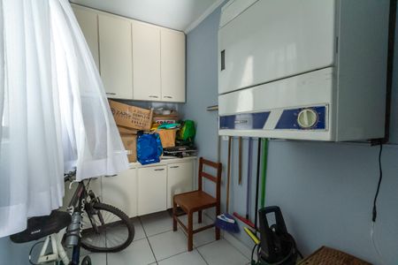 Casa à venda com 174m², 3 quartos e 4 vagas Casa à venda com 174m², 3 quartos e 4 vagasQuarto de Serviço