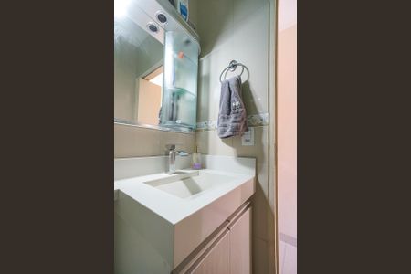 Casa de condomínio à venda com 115m², 3 quartos e 1 vagaBanheiro da suíte