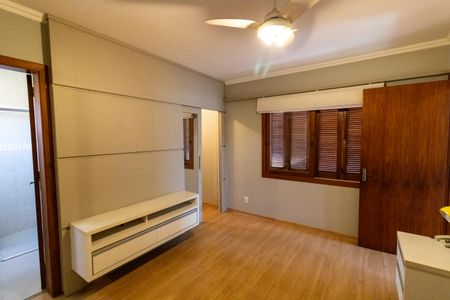 Casa à venda com 182m², 3 quartos e 3 vagasSuíte
