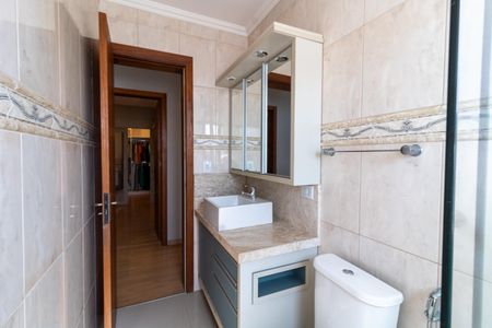 Casa à venda com 182m², 3 quartos e 3 vagasBanheiro