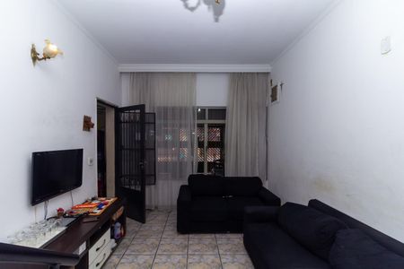 Casa à venda com 130m², 3 quartos e 2 vagas Casa à venda com 130m², 3 quartos e 2 vagasSala