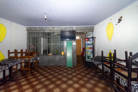 Casa à venda com 130m², 3 quartos e 2 vagas Casa à venda com 130m², 3 quartos e 2 vagasGaragem