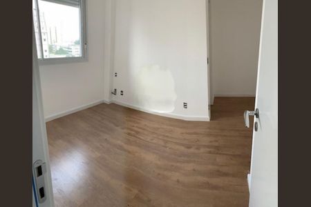 Apartamento à venda com 67m², 2 quartos e 1 vaga