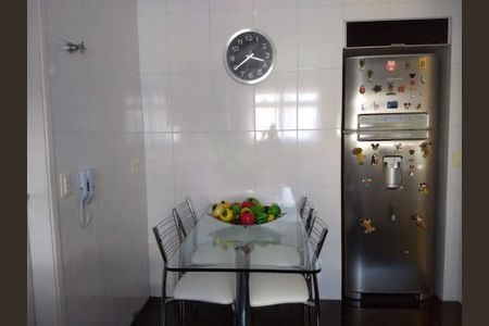 Apartamento à venda com 131m², 3 quartos e 3 vagas