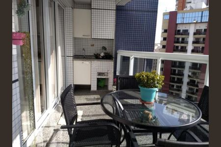 Apartamento à venda com 131m², 3 quartos e 3 vagas