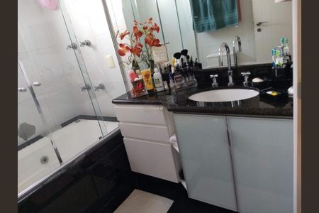 Apartamento à venda com 131m², 3 quartos e 3 vagas