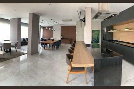 Apartamento à venda com 67m², 2 quartos e 1 vaga