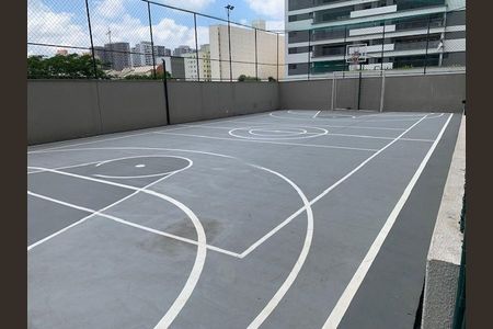 Apartamento à venda com 67m², 2 quartos e 1 vaga