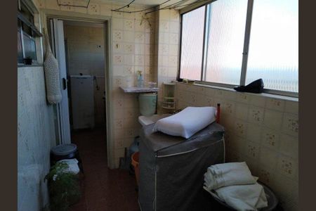 Apartamento à venda com 72m², 2 quartos e 1 vaga