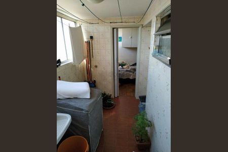 Apartamento à venda com 72m², 2 quartos e 1 vaga