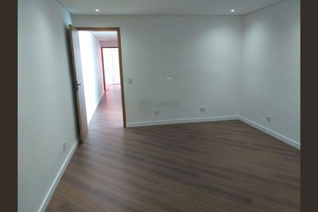 Casa à venda com 204m², 3 quartos e 5 vagas
