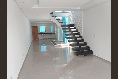 Casa à venda com 204m², 3 quartos e 5 vagas