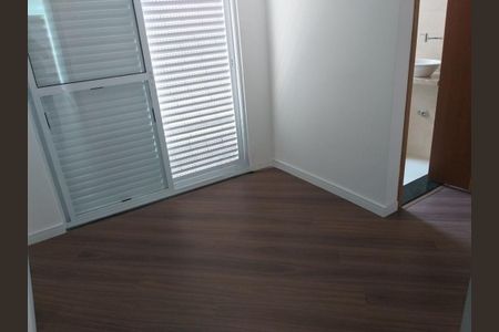 Casa à venda com 204m², 3 quartos e 5 vagas