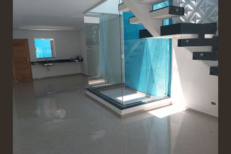 Casa à venda com 204m², 3 quartos e 5 vagas