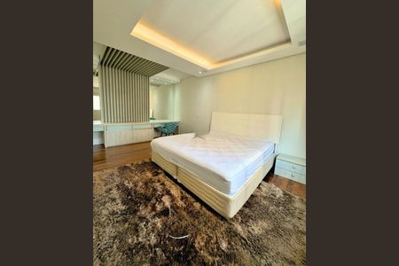 Apartamento à venda com 315m², 3 quartos e 5 vagas