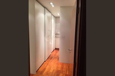 Apartamento à venda com 335m², 4 quartos e 5 vagas