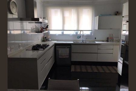 Apartamento à venda com 335m², 4 quartos e 5 vagas