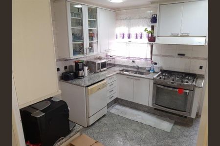 Apartamento à venda com 226m², 4 quartos e 4 vagas