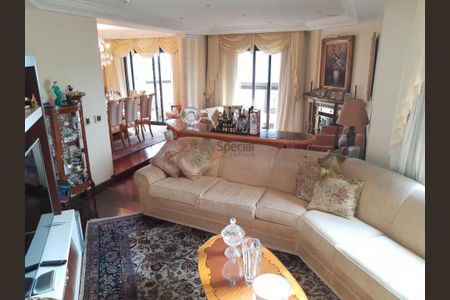 Apartamento à venda com 226m², 4 quartos e 4 vagas