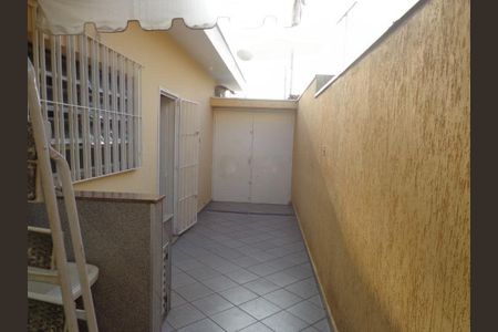 Casa à venda com 100m², 2 quartos e 2 vagas