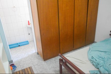 Casa à venda com 350m², 3 quartos e 5 vagasSuíte 2