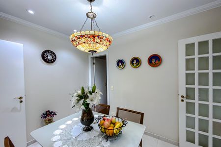 Apartamento à venda com 241m², 5 quartos e 4 vagasCopa