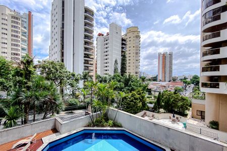 Apartamento à venda com 241m², 5 quartos e 4 vagasVista da Varanda