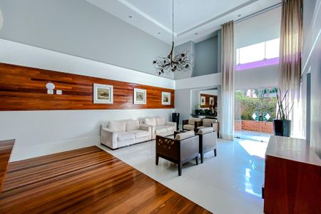 Apartamento à venda com 241m², 5 quartos e 4 vagasÁrea comum - Salão de festas