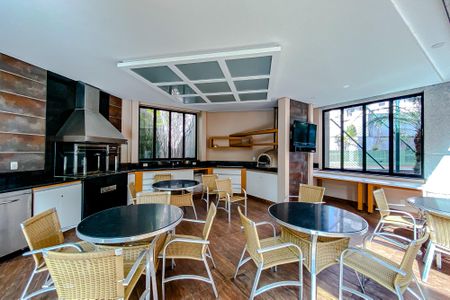 Apartamento à venda com 241m², 5 quartos e 4 vagasÁrea comum - Churrasqueira