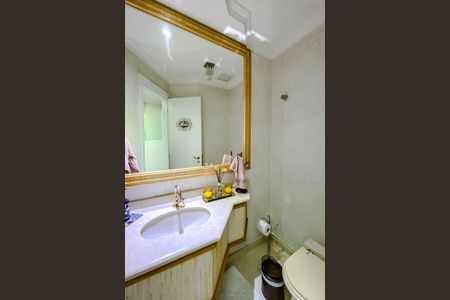 Apartamento à venda com 241m², 5 quartos e 4 vagasLavabo