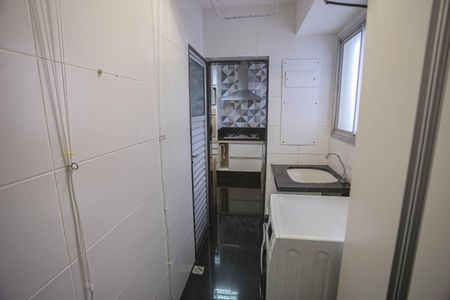 Apartamento à venda com 132m², 4 quartos e 2 vagas Apartamento à venda com 132m², 4 quartos e 2 vagasArea de serviço