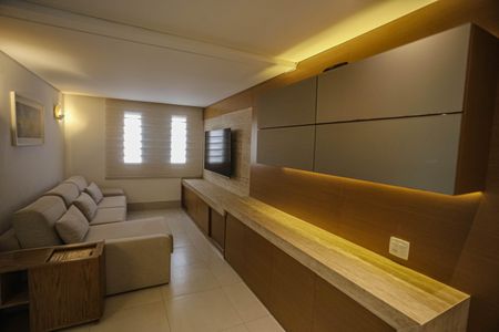 Apartamento à venda com 132m², 4 quartos e 2 vagas Apartamento à venda com 132m², 4 quartos e 2 vagasSala