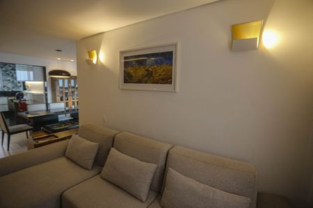 Apartamento à venda com 132m², 4 quartos e 2 vagas Apartamento à venda com 132m², 4 quartos e 2 vagasSala