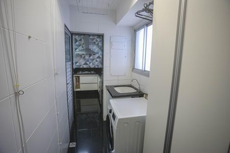 Apartamento à venda com 132m², 4 quartos e 2 vagas Apartamento à venda com 132m², 4 quartos e 2 vagasArea de serviço