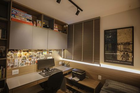 Apartamento à venda com 132m², 4 quartos e 2 vagas Apartamento à venda com 132m², 4 quartos e 2 vagasQuarto 2