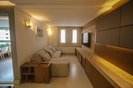 Apartamento à venda com 132m², 4 quartos e 2 vagas Apartamento à venda com 132m², 4 quartos e 2 vagasSala