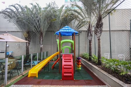 Apartamento à venda com 132m², 4 quartos e 2 vagas Apartamento à venda com 132m², 4 quartos e 2 vagasArea comum