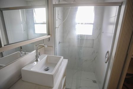 Apartamento à venda com 132m², 4 quartos e 2 vagas Apartamento à venda com 132m², 4 quartos e 2 vagasBanheiro Suíte