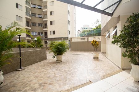 Apartamento à venda com 45m², 2 quartos e 1 vagaÁrea comum