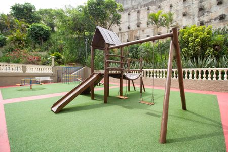 Apartamento à venda com 45m², 2 quartos e 1 vagaÁrea Comum - Playground