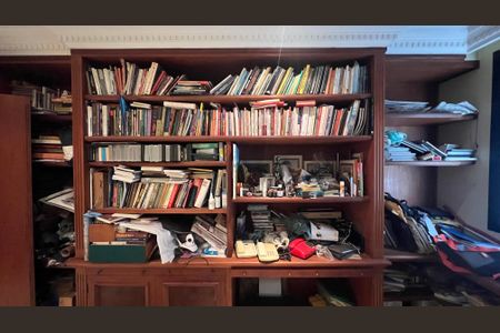 Apartamento à venda com 203m², 4 quartos e 4 vagas Apartamento à venda com 203m², 4 quartos e 4 vagasQuarto 1