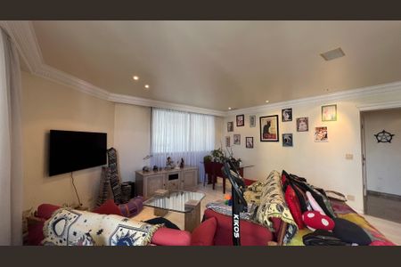 Apartamento à venda com 203m², 4 quartos e 4 vagas Apartamento à venda com 203m², 4 quartos e 4 vagasSala